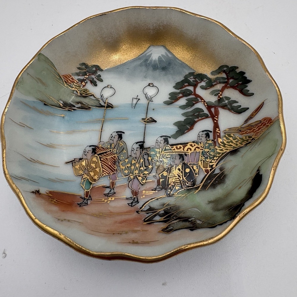 Vintageโ Japanese Hand Painted Dish Tray Plate Landscape Scene Mt Fuji 3.5"